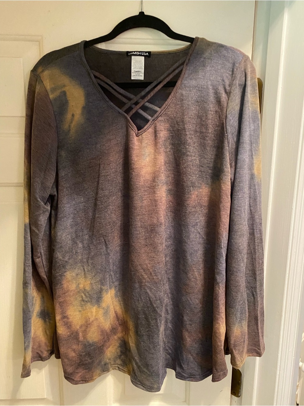 HEIMISH USA 2x Crisscross V-Neck Long Sleeve Top - Gray & Yellow